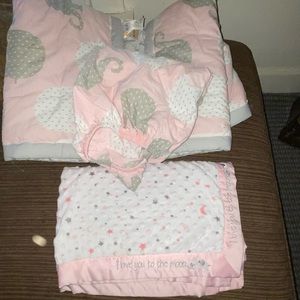 Girls comforter set